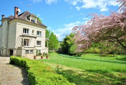 Cezy France Réservation Réduction booking.com