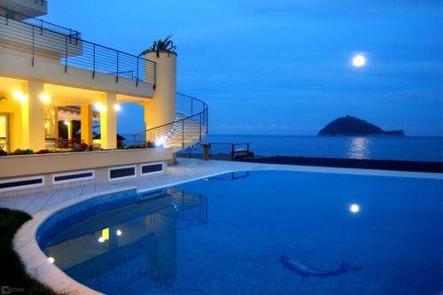 Albenga Italy Booking Discount booking.com