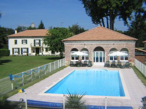Ygos Saint Saturnin France Booking Discount booking.com
