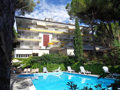 Lignano Sabbiadoro Italy Booking Discount booking.com