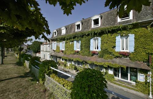 Saint Saud Lacoussiere France Booking Discount booking.com