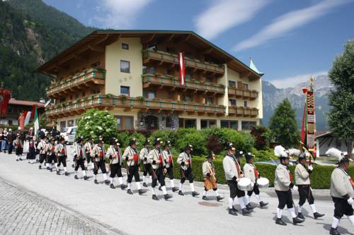 Schlitters Austria Booking Discount booking.com