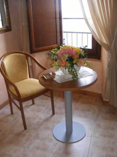 Anticoli Corrado - Mandela Italy Booking Discount booking.com