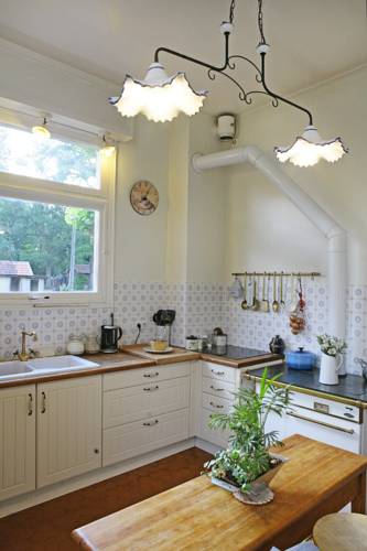 Onesse et Laharie France Booking Discount booking.com