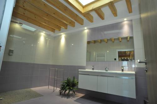 Clamanges France Booking Discount booking.com