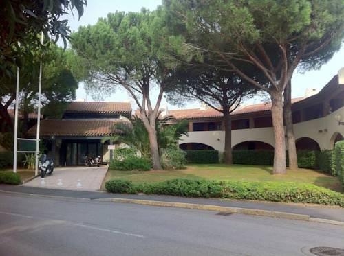 Cogolin France Booking Discount booking.com