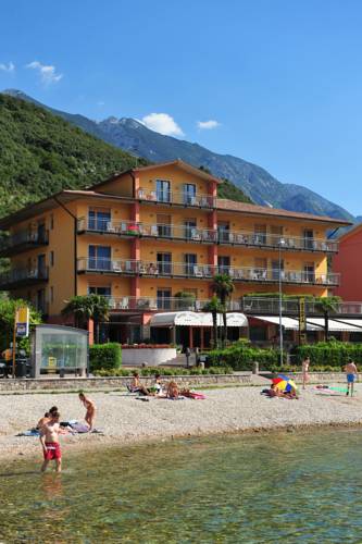 Malcesine Italie Réservation Réduction booking.com