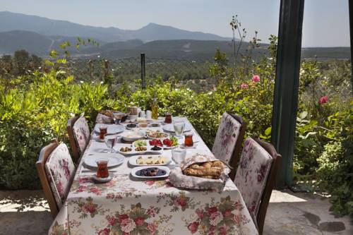 İzmir Turkey Booking Discount booking.com