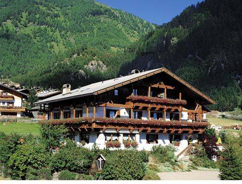 Valles (Vals) Italy Booking Discount booking.com