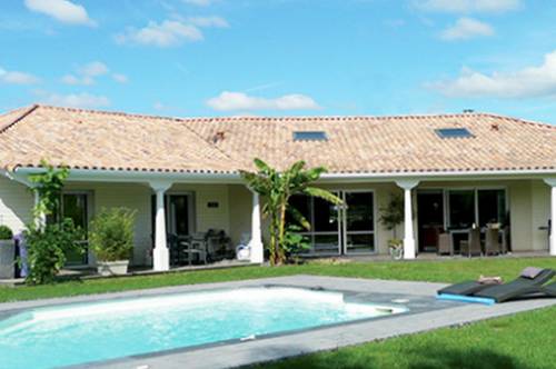 Vertou France Réservation Réduction booking.com