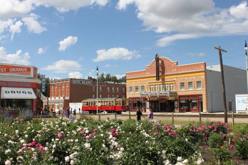 Edmonton (Alberta) Canada Booking Discount booking.com