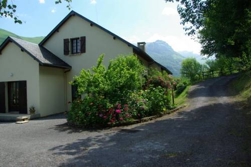 Eaux-Bonnes France Booking Discount booking.com