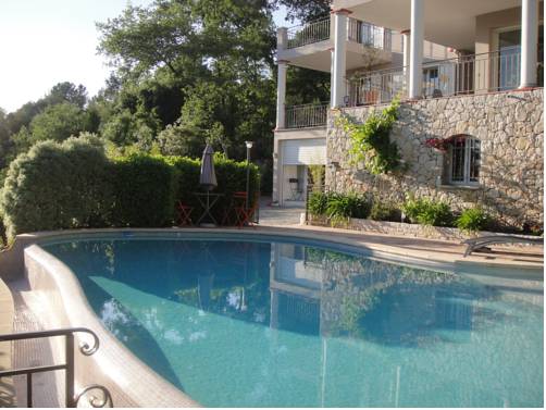 Roquefort-les-Pins France Réservation Réduction booking.com