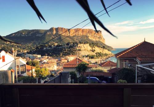 Cassis France Booking Discount booking.com