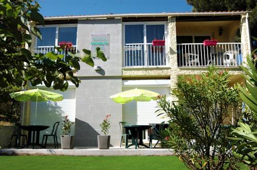 Lumio France Booking Discount booking.com