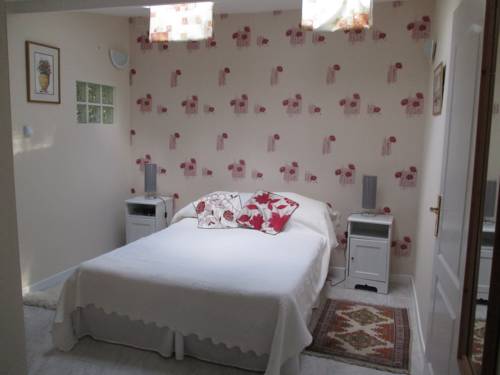 Angoulême France Booking Discount booking.com