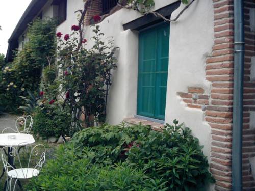 Montesquieu-Volvestre France Booking Discount booking.com