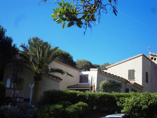 Presqu'île de Giens France Booking Discount booking.com