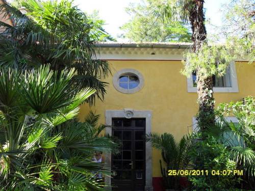 Bollène France Booking Discount booking.com