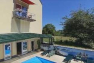 Chiny Belgium Booking Discount agoda.com