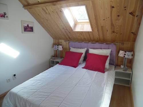 Sainte-Croix France Booking Discount booking.com