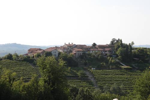 Serralunga d'Alba Italy Booking Discount booking.com