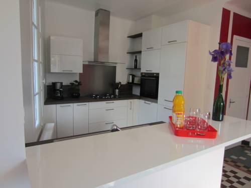 Tuchan France Booking Discount booking.com