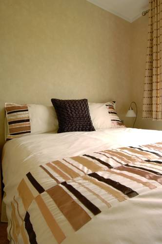 Westfield United Kingdom Booking Discount booking.com