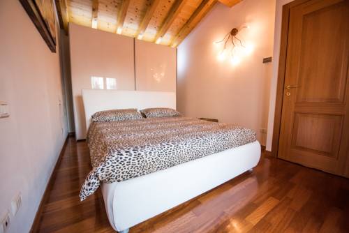 Colà Italy Booking Discount booking.com