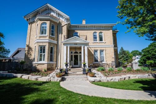 Stratford (ON) Canada Booking Discount agoda.com