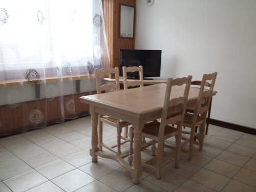 Saint-Jacques-des-Blats France Réservation Réduction booking.com