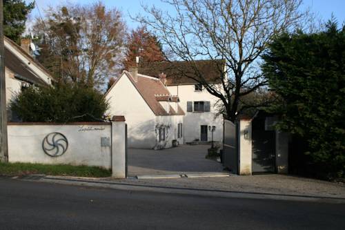 Faverelles France Booking Discount booking.com