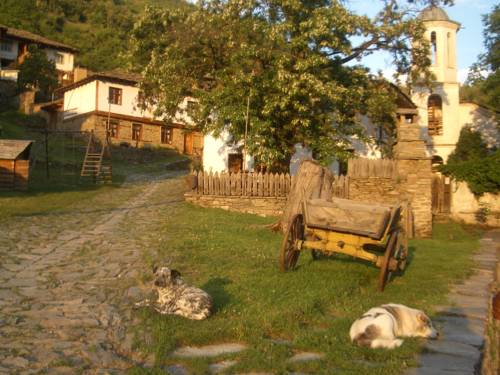 Leshten Bulgaria Booking Discount booking.com