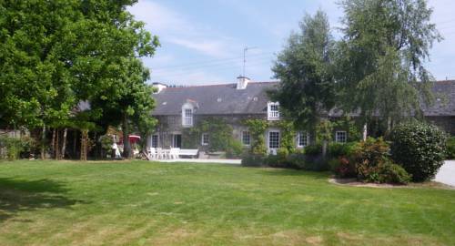 Mur-de-Bretagne France Booking Discount booking.com